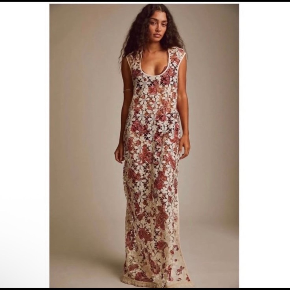 Free People Lilly Lace Maxi
Dress Size XS